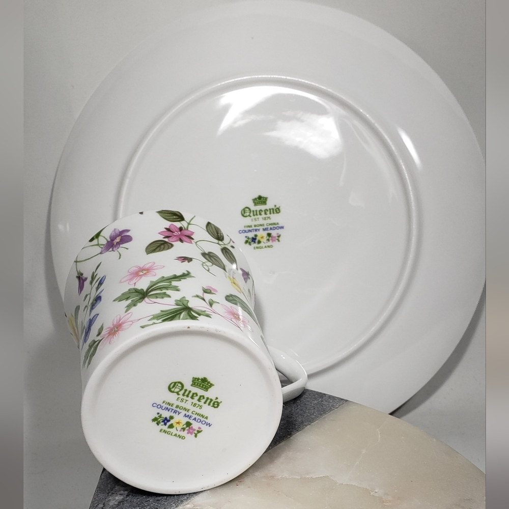 Queens snack plate & mug set, bone china. Made in England, EUC! - Picture 11 of 12